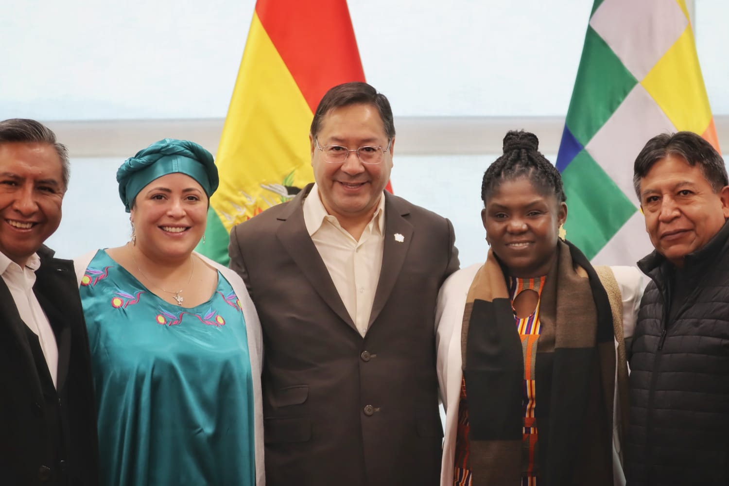  El presidente Luis Arce se reúne en Casa Grande del Pueblo con la vicepresidenta electa de Colombia, Francia Márquez