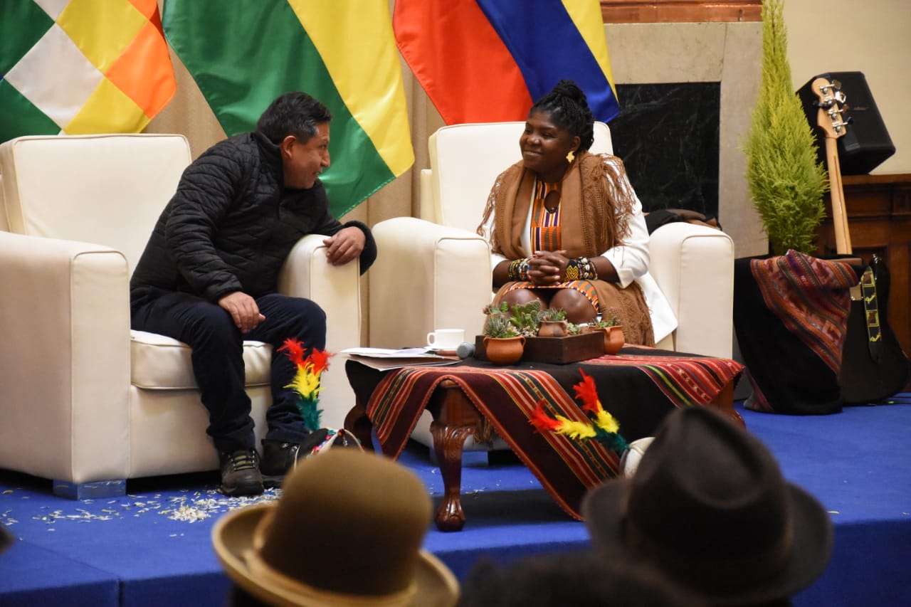 Encuentro entre el Vicepresidente de Bolivia, David Choquehuanca quien recibe la visita oficial de la Vicepresidenta electa de Colombia, Francia Márquez, en la Vicepresidencia del Estado Plurinacional