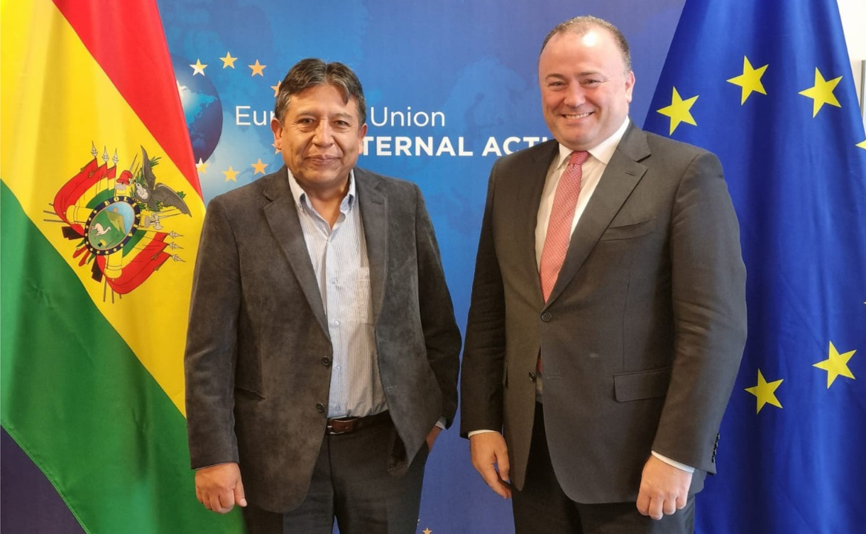 David Choquehuanca, Vicepresidente del Estado, se reune en Bruselas, Bélgica con el director general para las Américas del Servicio Europeo de Acción Exterior, Brian Glynn
