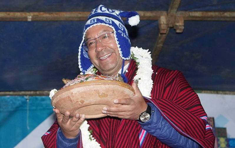 Presidente, Luis Arce Catacora, entrega sistema de riego y viviendas en Colomi, departamento de Cochabamba.