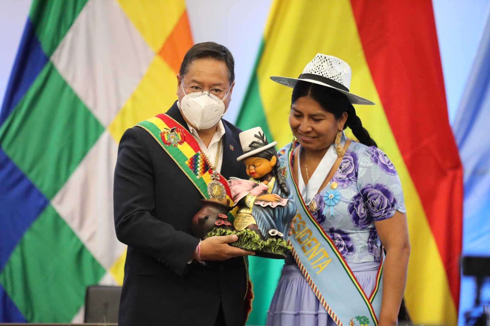 Sesion de honor de la Asamblea Departamental de Cochabamba con la participacion del Presidente del Estado Plurinacional, Luis Arce Catacora (3 de 3)