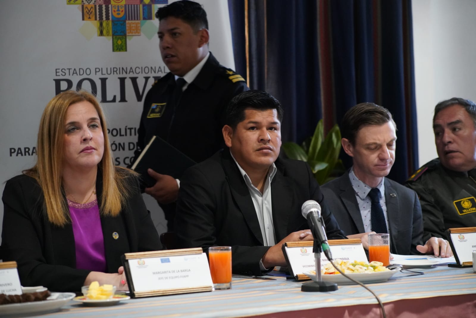 Viceministro Jaime Mamani participa del informe sobre el modelo de Bolivia de lucha contra el narcotráfico y control de cultivos excedentarios de Coca