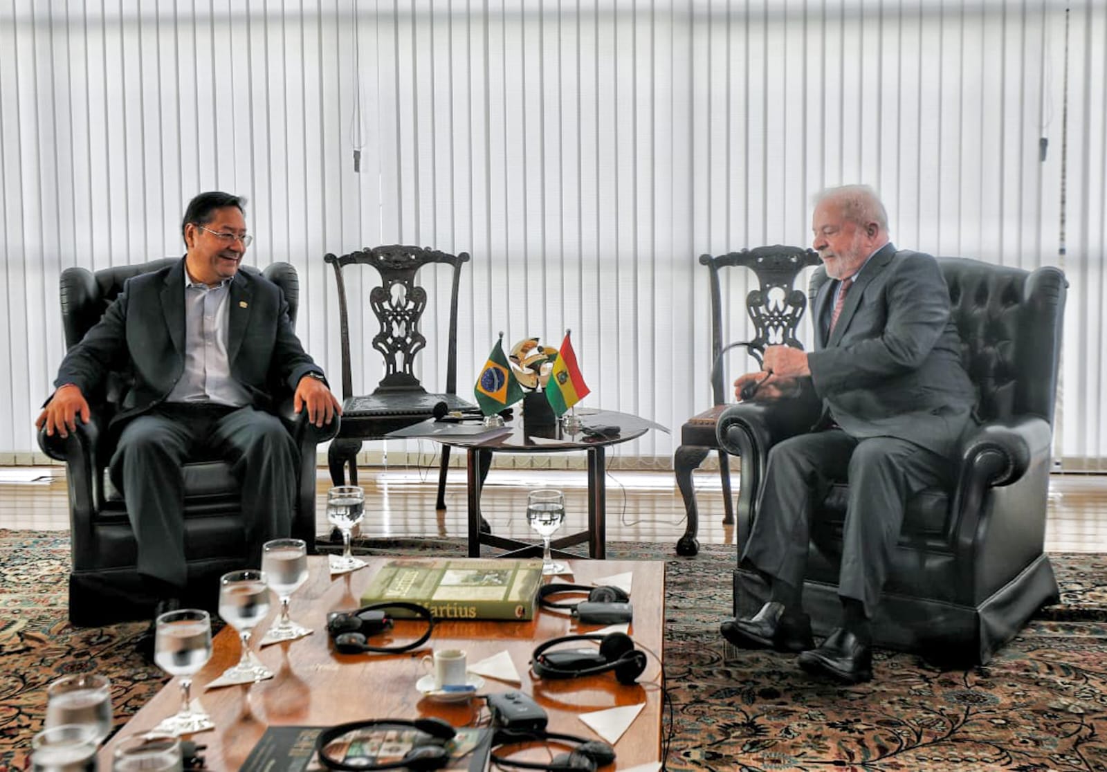 El Presidente del Estado Luis Arce Catacora, sostiene una reunión con su homólogo de Brasil, Luiz Inácio Lula da Silva