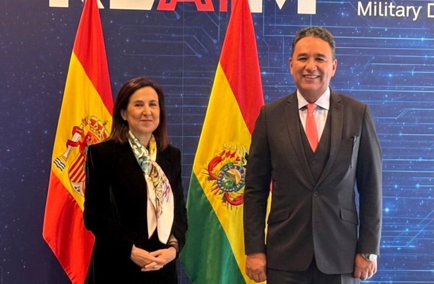 Bolivia recibirá apoyo de España en entrenamiento y cooperación militar