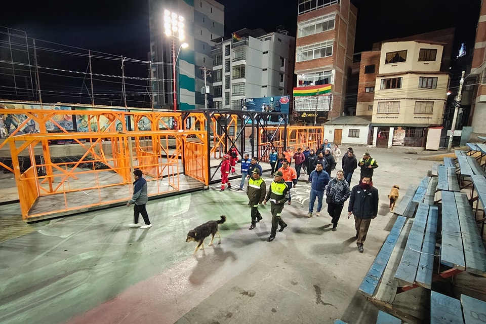 Control en graderías en el recorrido del Carnaval de Oruro. Foto: GAMO.