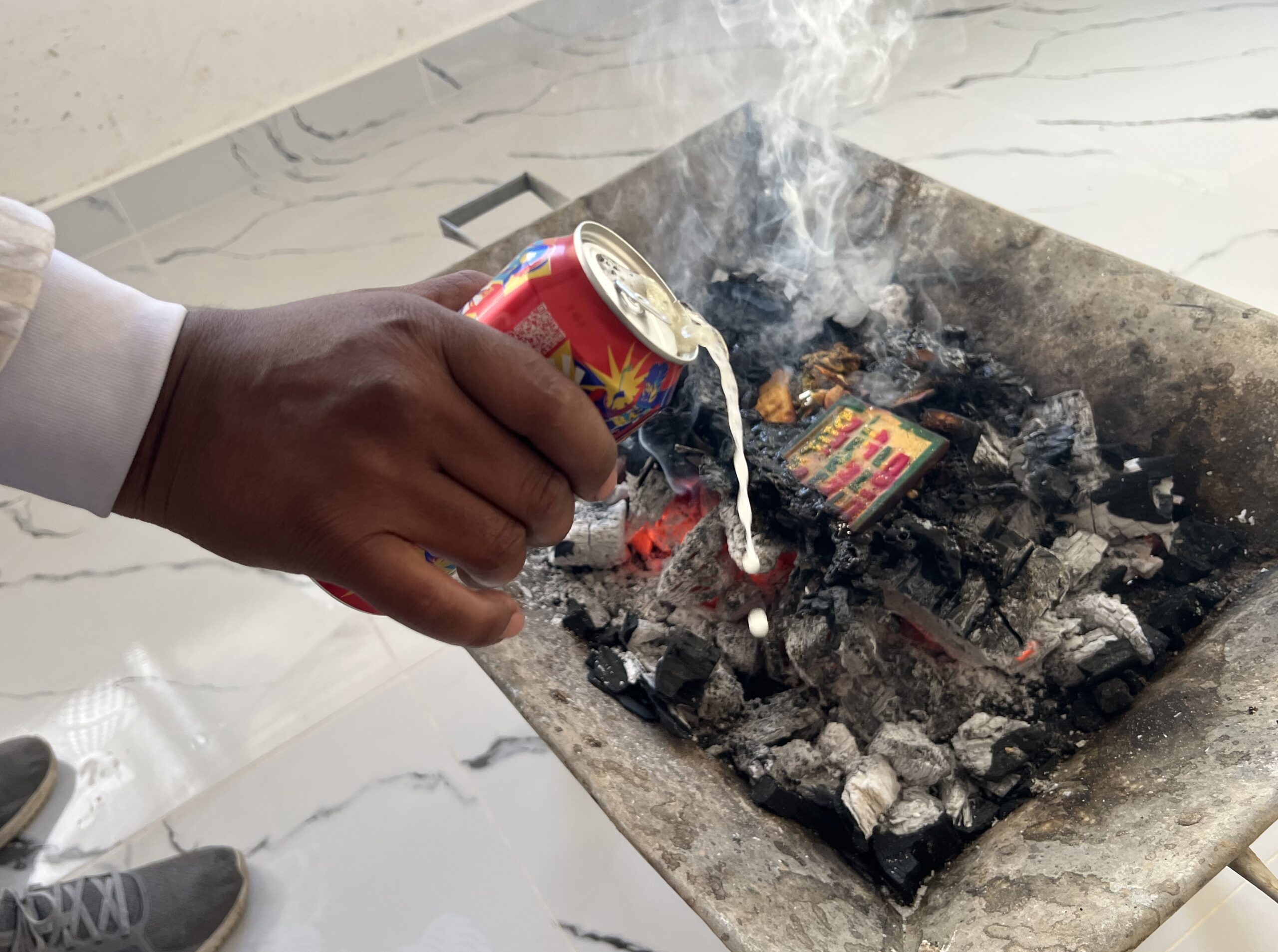 K'owa y ch'alla tradicional por Carnaval. Foto: ABI.