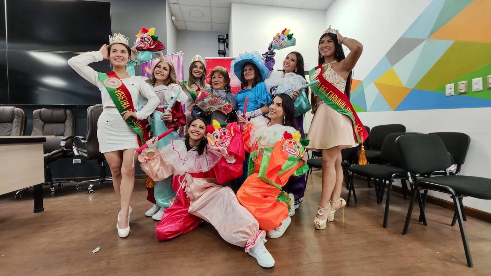 Acto de presentación de las actividades por el Carnaval paceño. Foto: GAMLP.