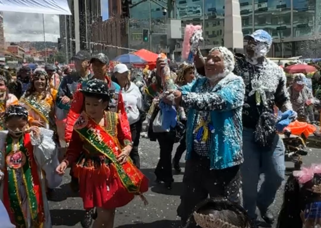 Inicia el Corso Infantil en La Paz. Foto: Captura de video