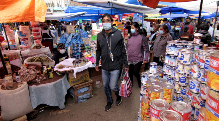 El popular mercado Rodríguez en la ciudad de La Paz. Foto: Archivo.