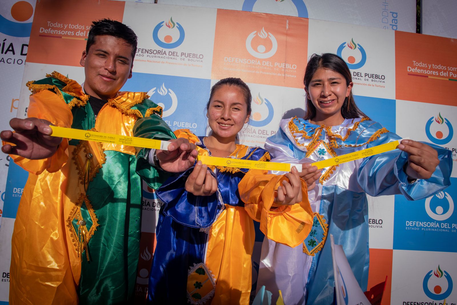 La Defensoría del Pueblo entregará manillas para prevenir el extravío de menores. Foto: Defensoría