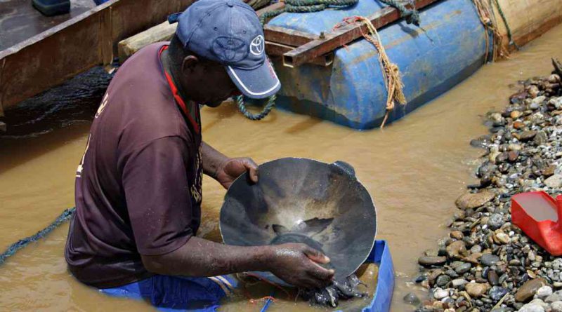 Plan busca frenar el uso irregular de mercurio en la minería.