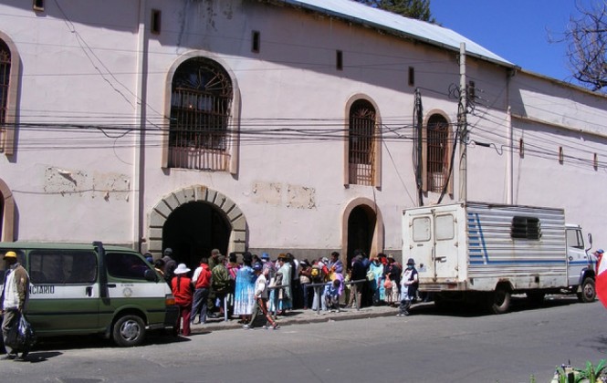 Frontis del penal de San Pedro en La Paz. Foto: Redes sociales.