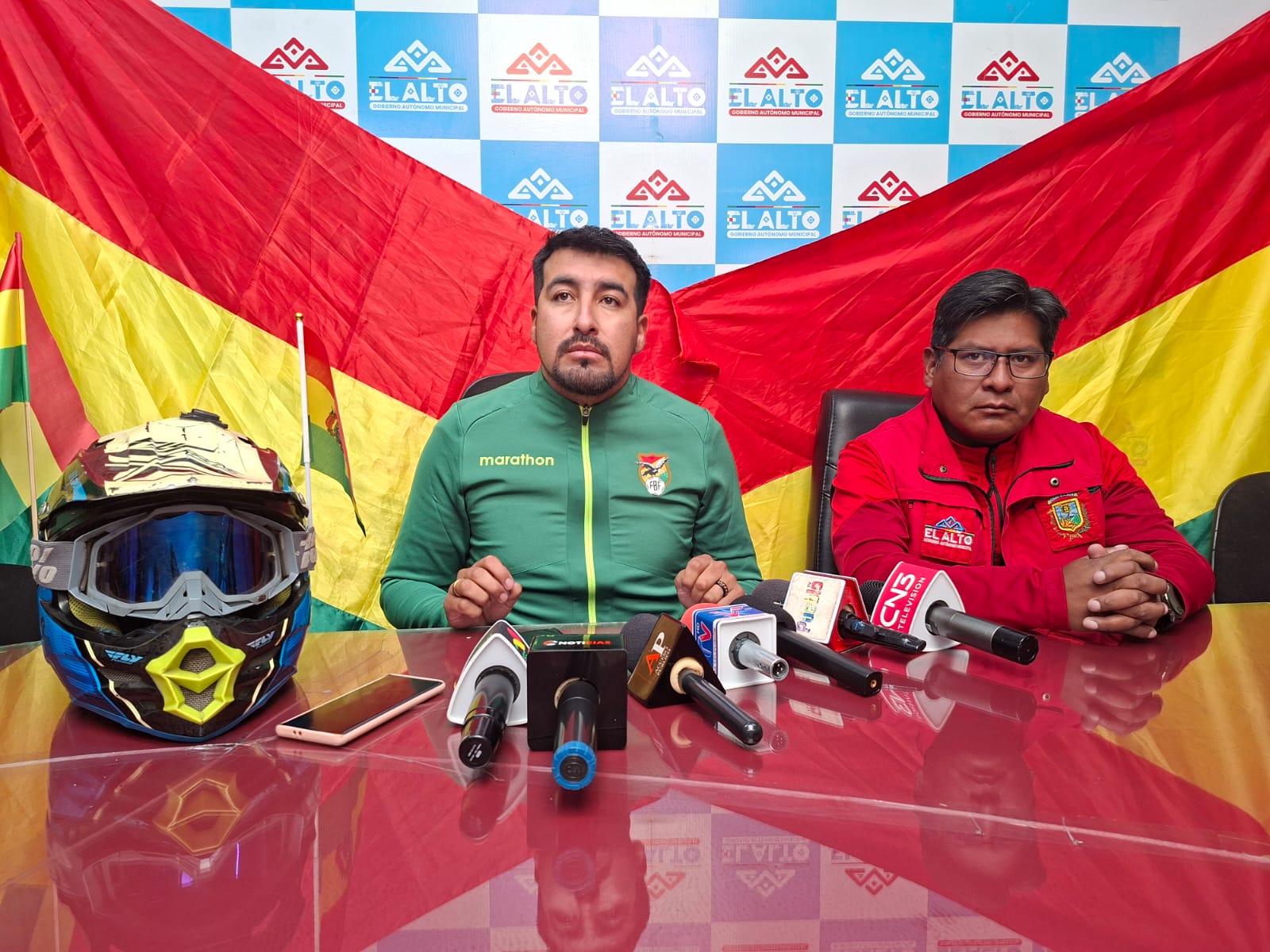 El secretario municipal de Desarrollo Económico, Joel Mendoza, en conferencia de prensa. Foto: Gamea.