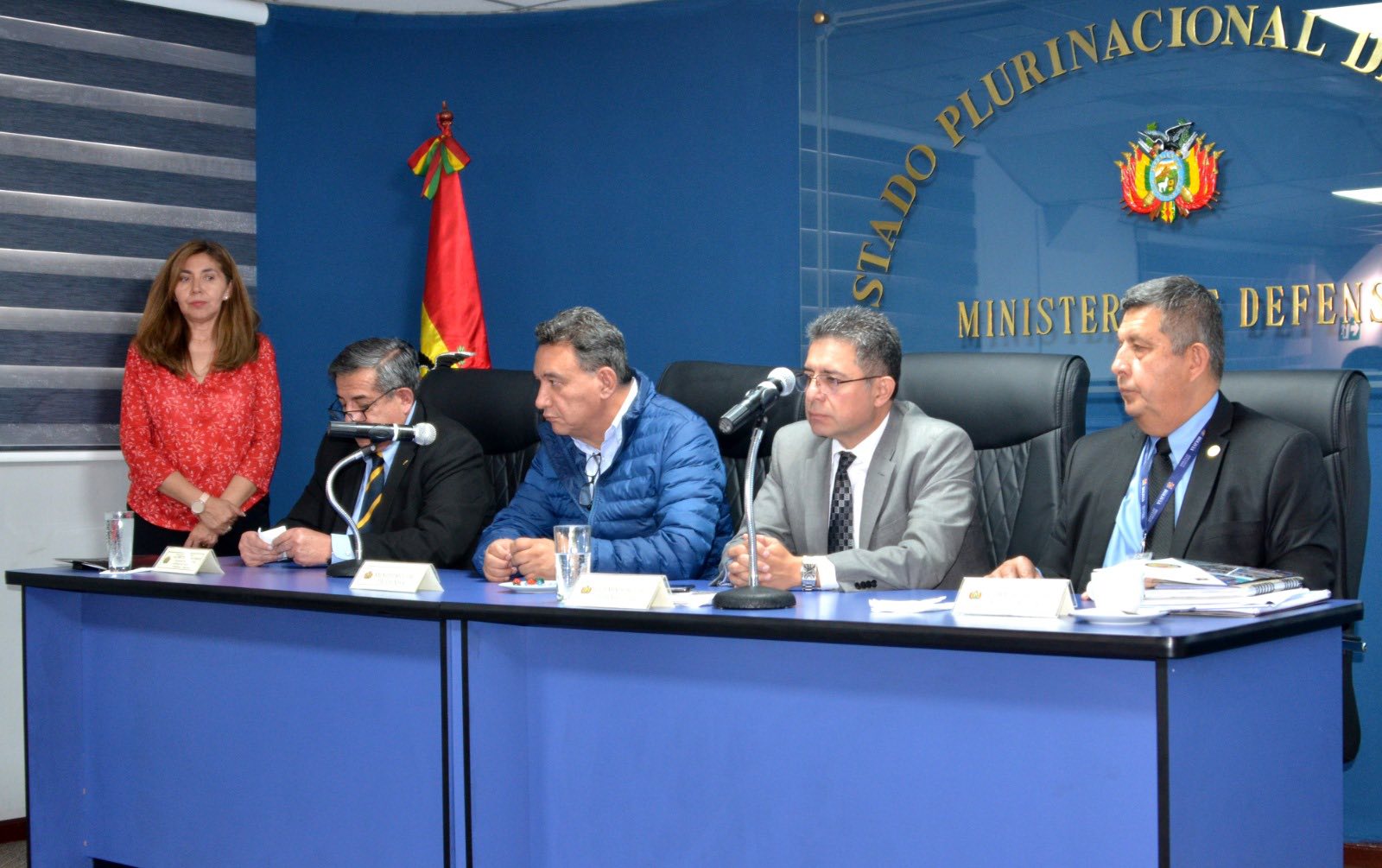 GOBIERNO BOLIVIANO BUSCARÁ RECOMPENSACIÓN POR BARCAZAS CHINAS