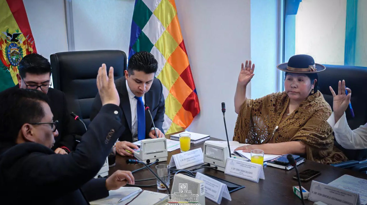 Sesión de la Comisión de Justicia Plural, Ministerio Público y Defensa Legal del Estado. Foto: Cámara de Diputados