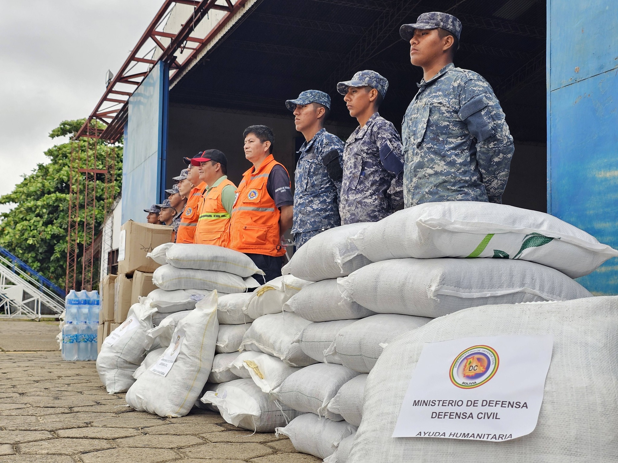 Gobierno nacional envía ayuda humanitaria a familias de la localidad de Moroco. Foto: Viceministerio de Defensa Civil.