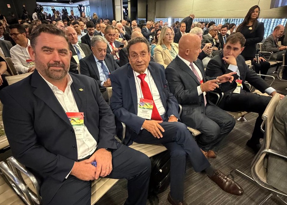 Representantes del empresariado boliviano en el foro en Brasil. Foto: Feplp.