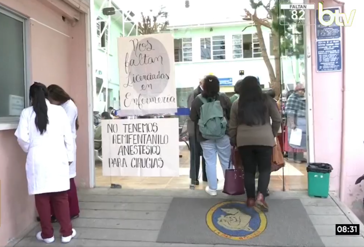 Ingreso Hospital de la Mujer en La Paz. Foto: Captura Bolivia TV.