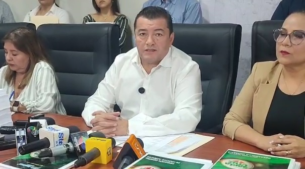 El alcalde de Santa Cruz, Jhonny Fernández.