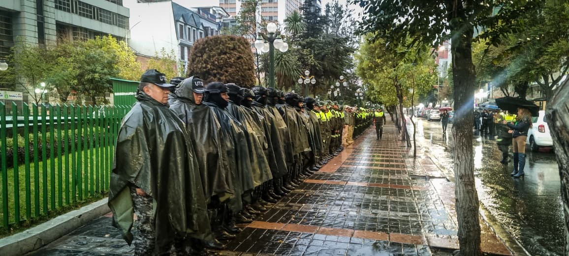 Policías en La Paz forman para dar continuidad a labora de Auto de Buen Gobierno. Foto: Comando Departamental de La Paz.