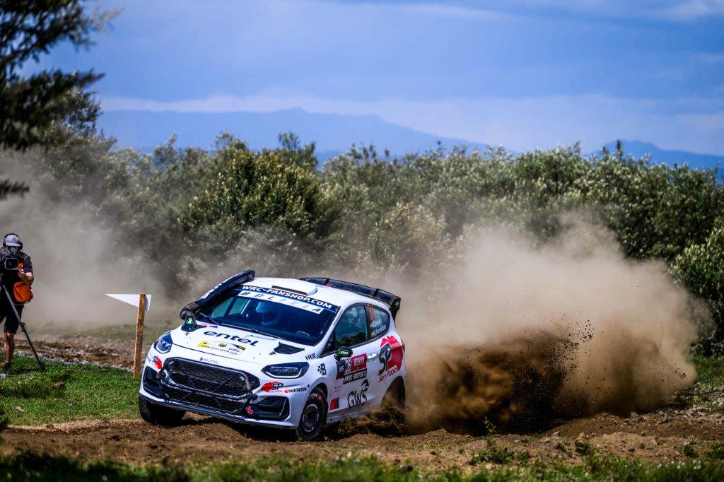 El piloto boliviano Nataniel Bruun protagonizó una destacada actuación en el Rally Safari de Kenia.