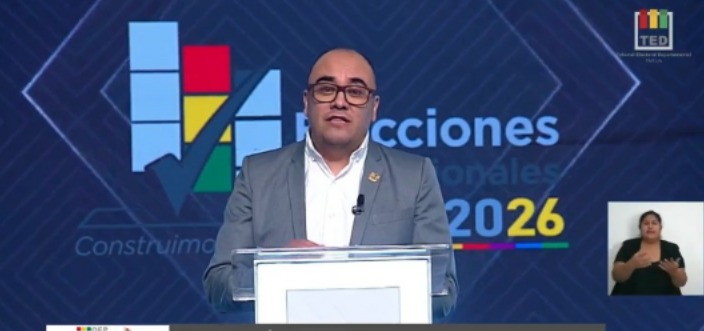 El presidente del TSE, Gustavo Ávila, en la inauguración del debate simultáneo. Imagen: Captura.