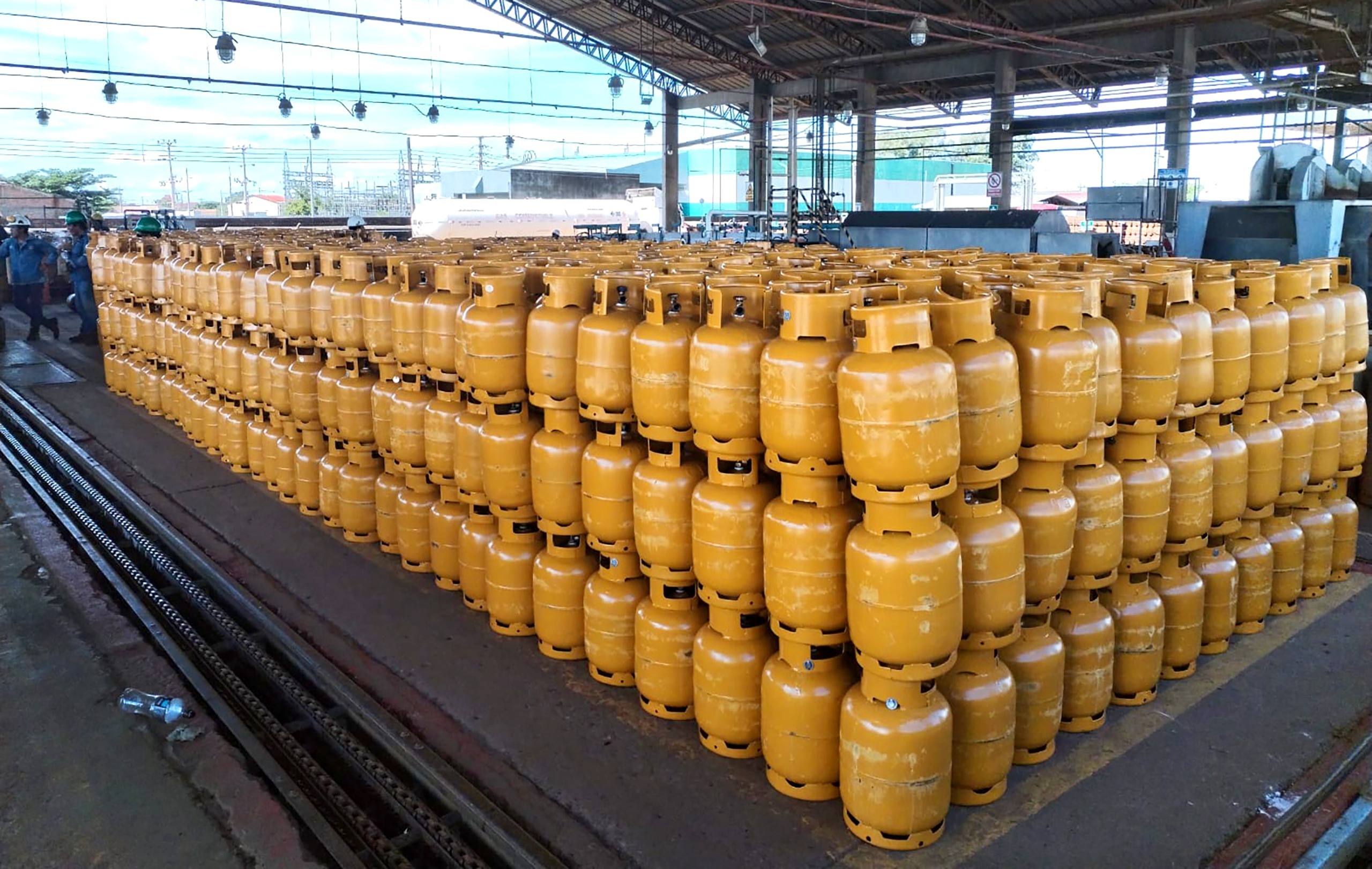 Almacén de garrafas de GLP. Foto: YPFB.