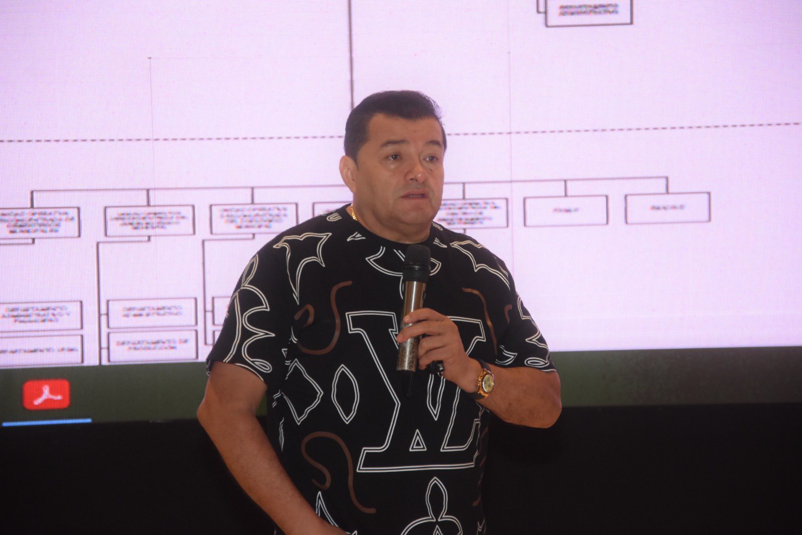 El alcalde de Santa Cruz, Jhonny Fernández. Foto: GAMSCS.