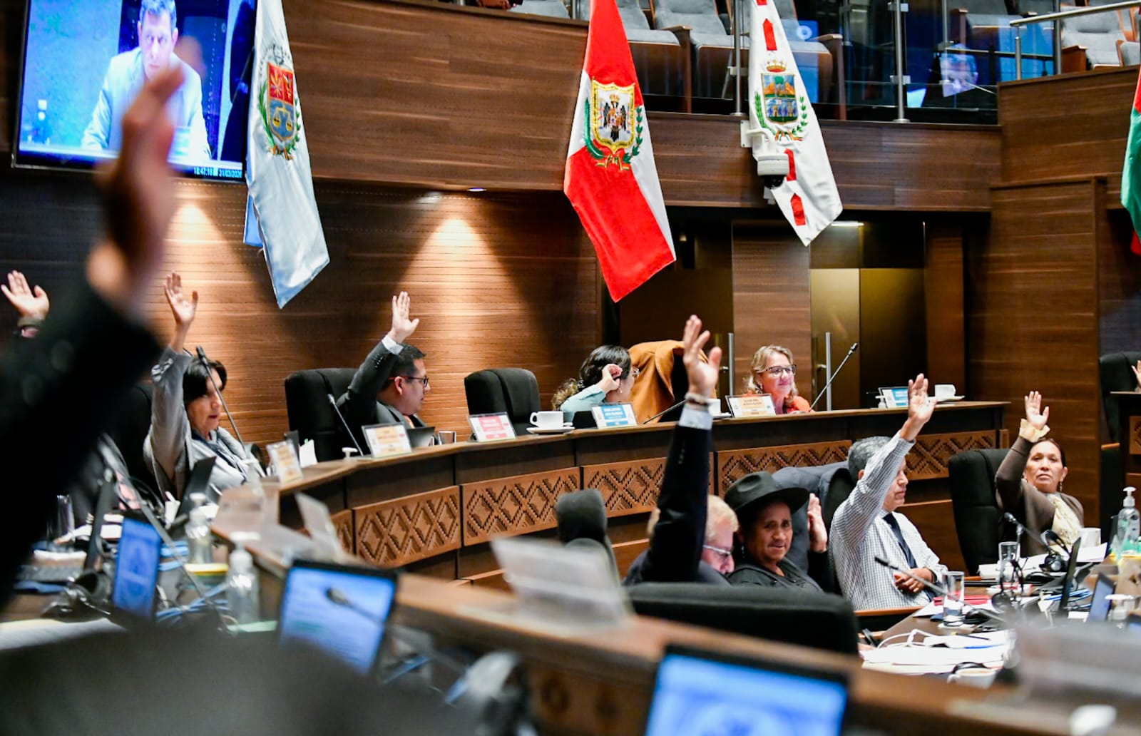 Aprobación de proyectos de eliminación del ITF y la restitución del 100% del crédito fiscal por la compra de combustibles en la Cámara de Senadores. Foto: Cámara de Senadores.