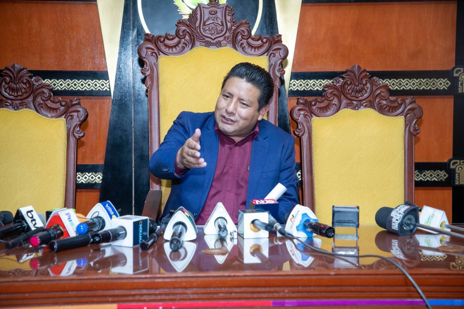 El gobernador Santos Quispe. Foto: Gobernación de La Paz.