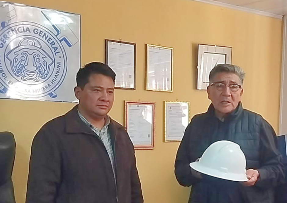 Posesión del nuevo gerente de la Empresa Minera de Huanuni