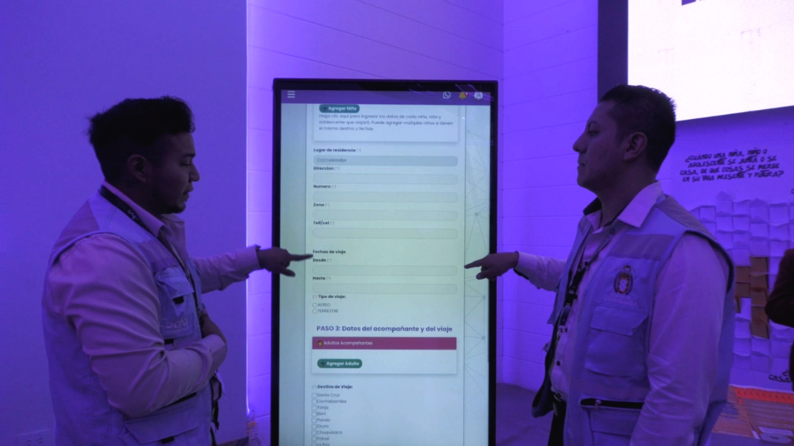 Lanzamiento del sistema para la adquisición de permisos de viaje para niños y adolescentes en Cochabamba. Foto: GAMC.