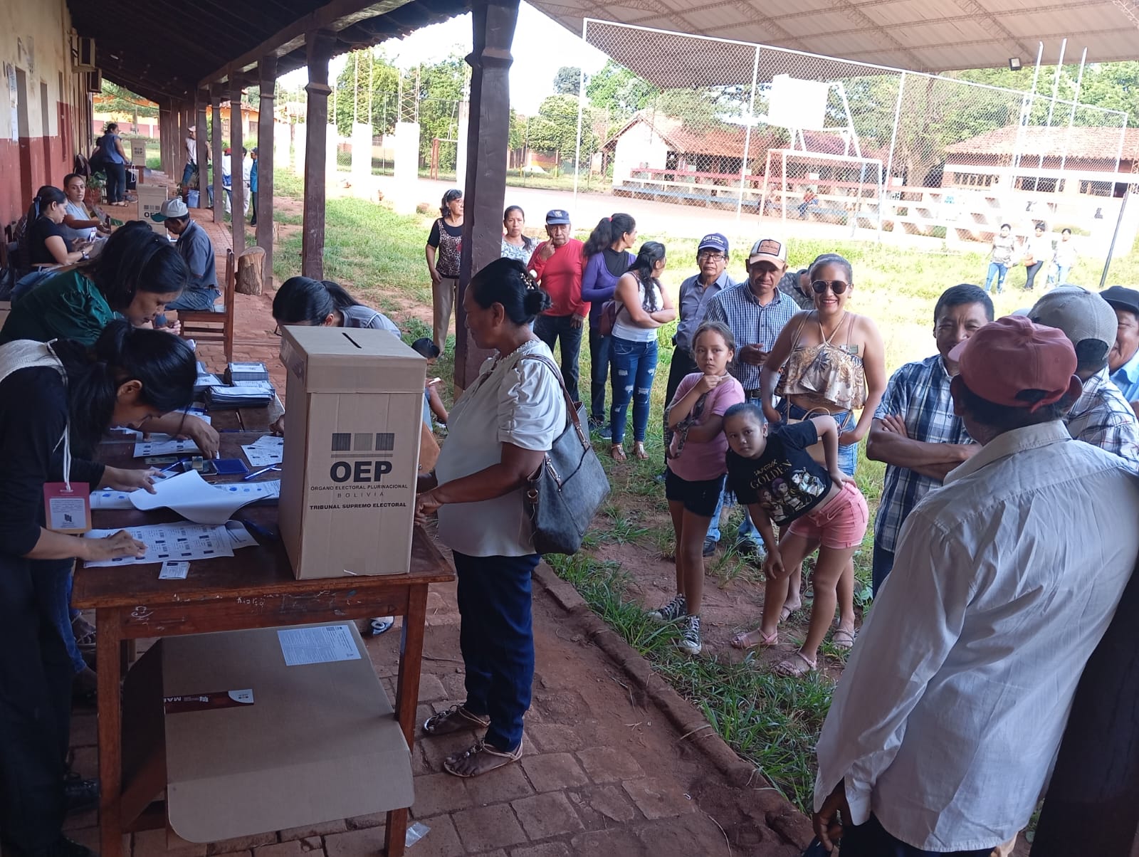 Repetición de votación en el municipio de San Ignacio de Velasco en Santa Cruz. Foto: TED Santa Cruz.