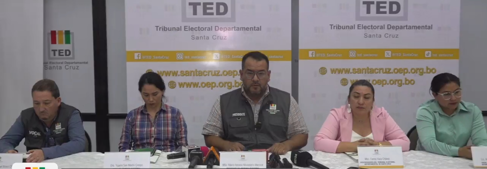 Vocales del TED de Santa Cruz en conferencia de prensa. Foto: Captura de pantalla.