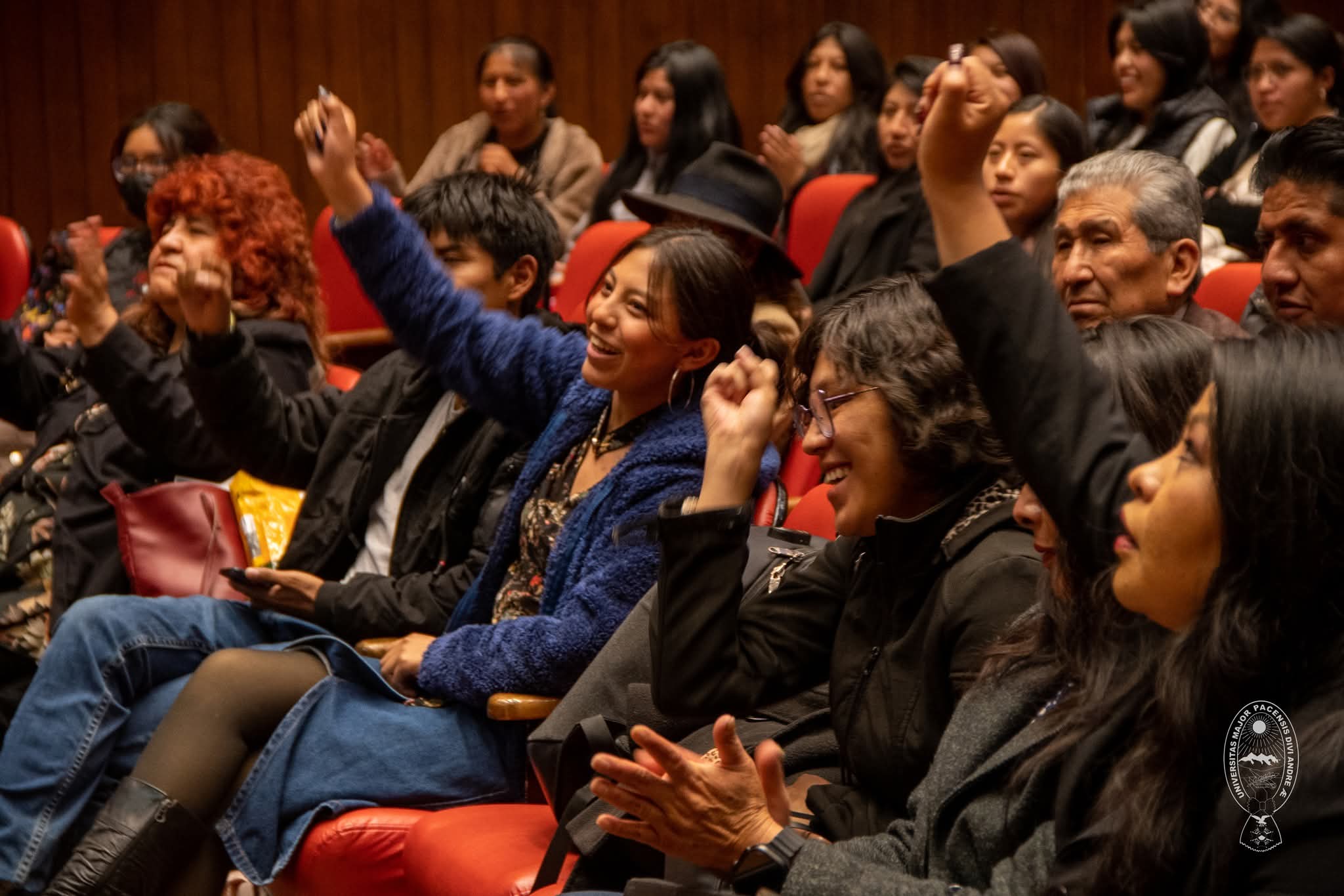 Estudiantes mujeres de la Universidad Mayor de San Andrés. Foto: UMSA.