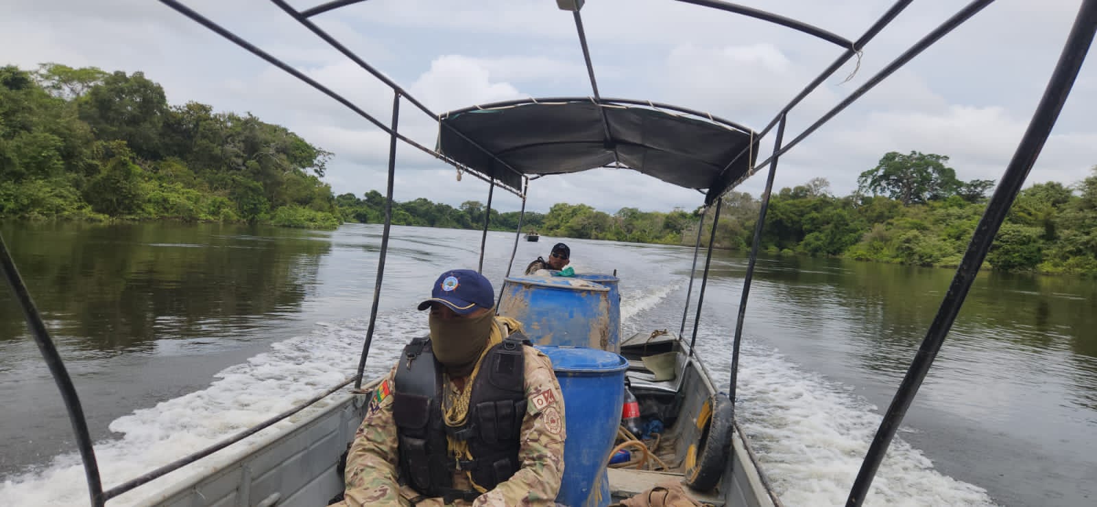 La Armada y Umopar efectuaron operativos de control en ríos benianos. Foto: Armada Boliviana.