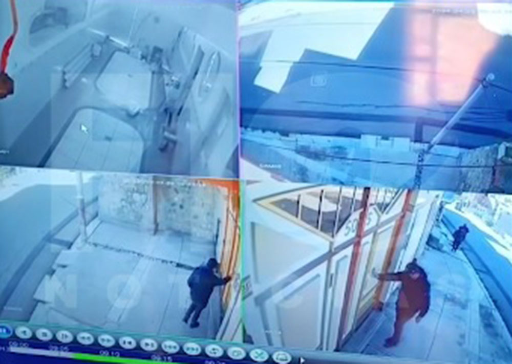 Cámara de seguridad filma el ingreso de los asaltantes. Foto: F10