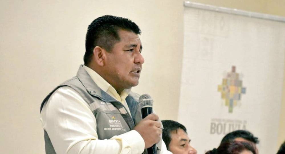 El exministro de Medio Ambiente y Agua, Juan Santos Cruz, en un pasado acto. Foto: MMAyA