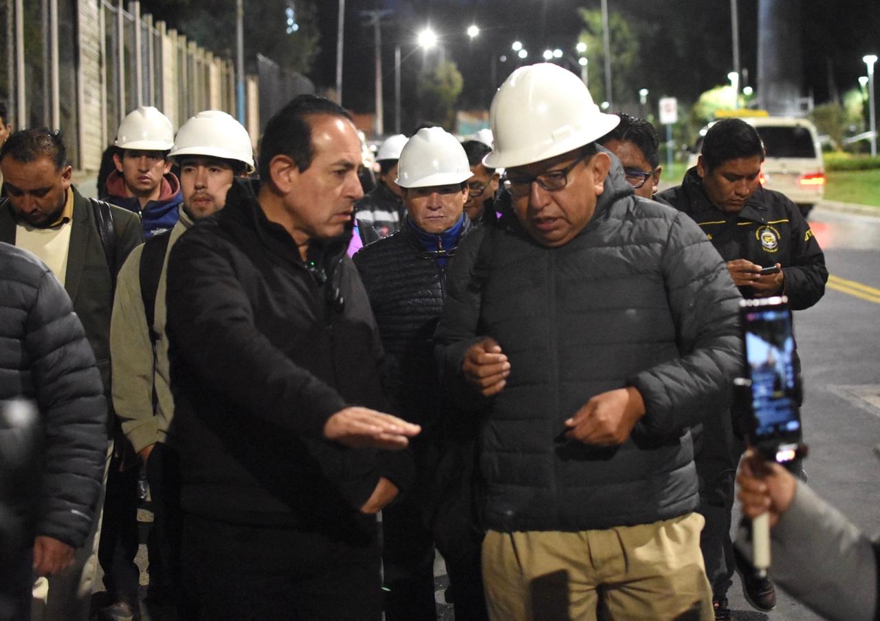 Inspección avenida del Poeta. Foto: GAMLP.