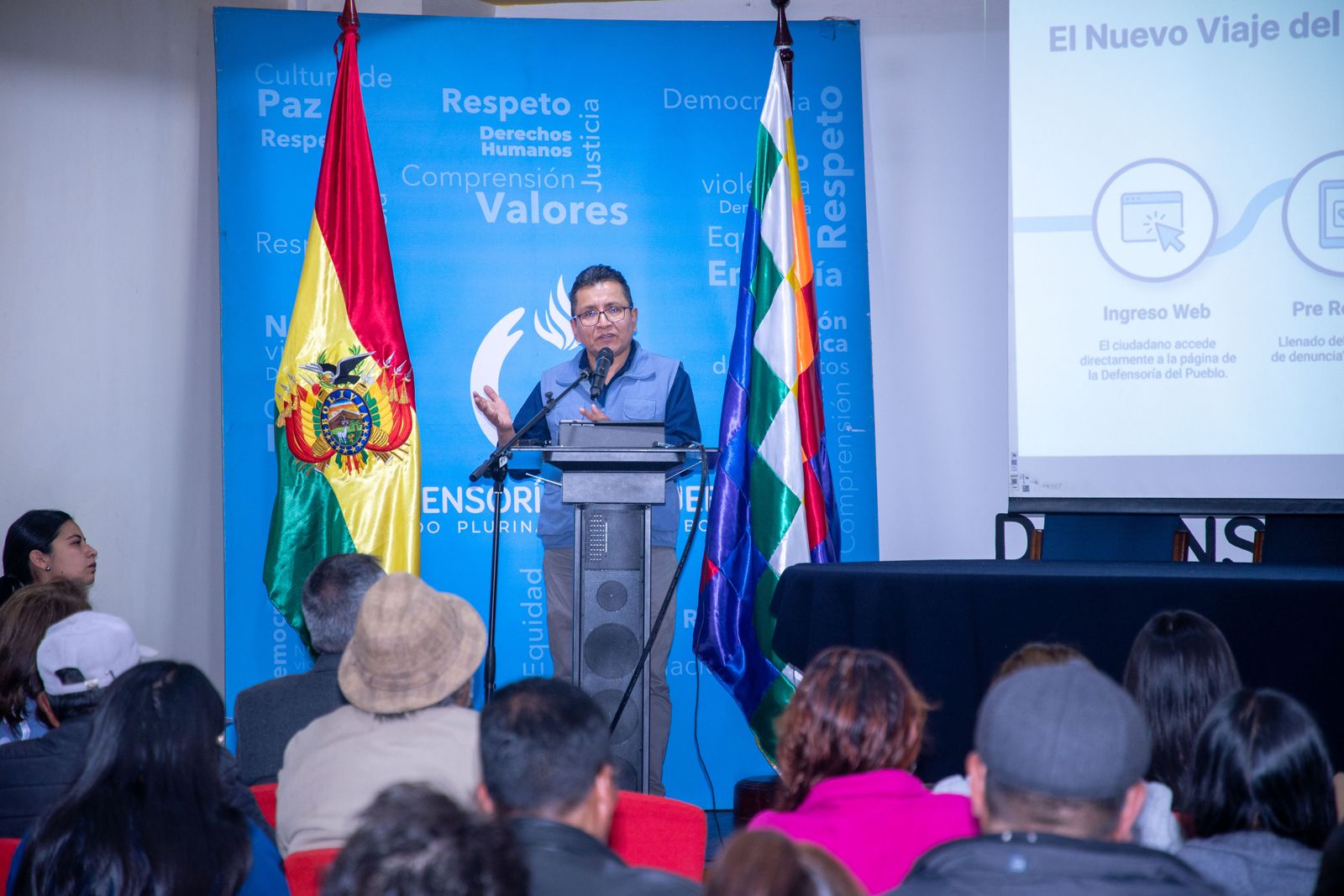 Defensor del Pueblo en la presentación de la plataforma “Defensor del Pueblo en Línea”. Foto: Defensoría del Pueblo.