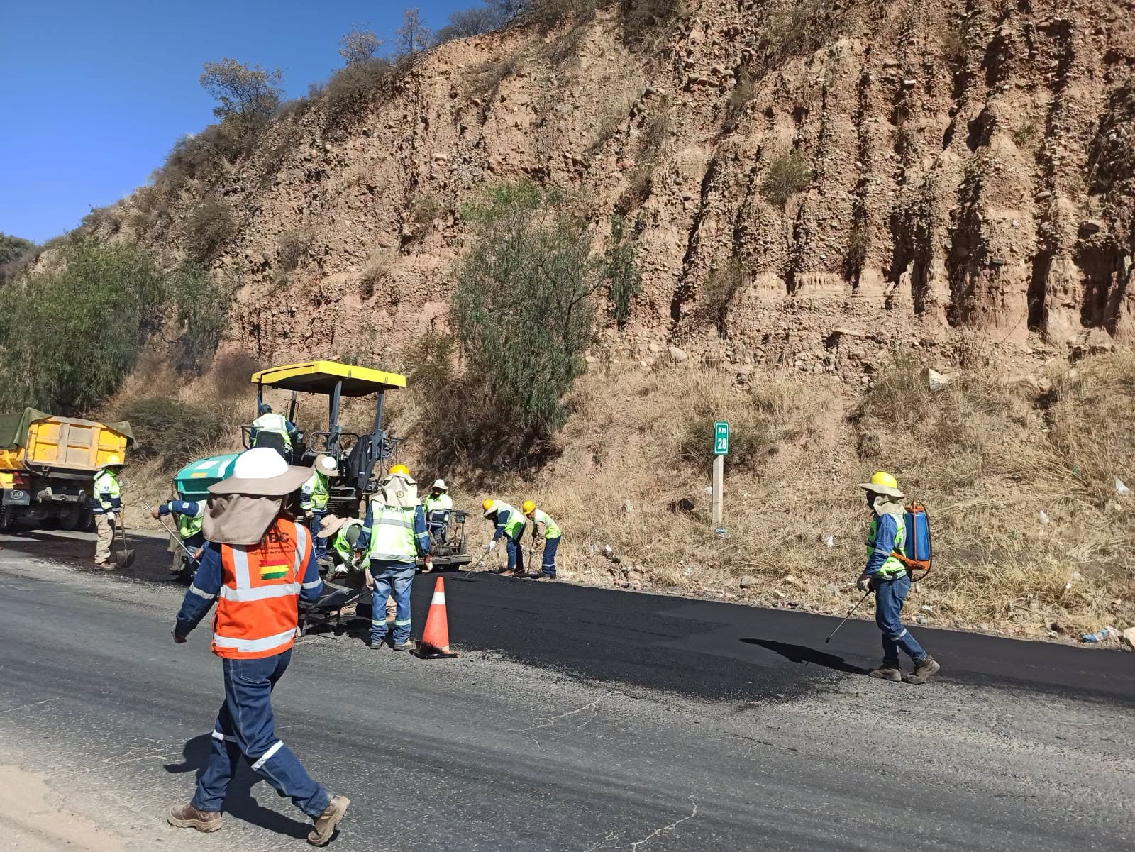 Trabajos de rehabilitación en el tramo carretero. Foto: ABC.