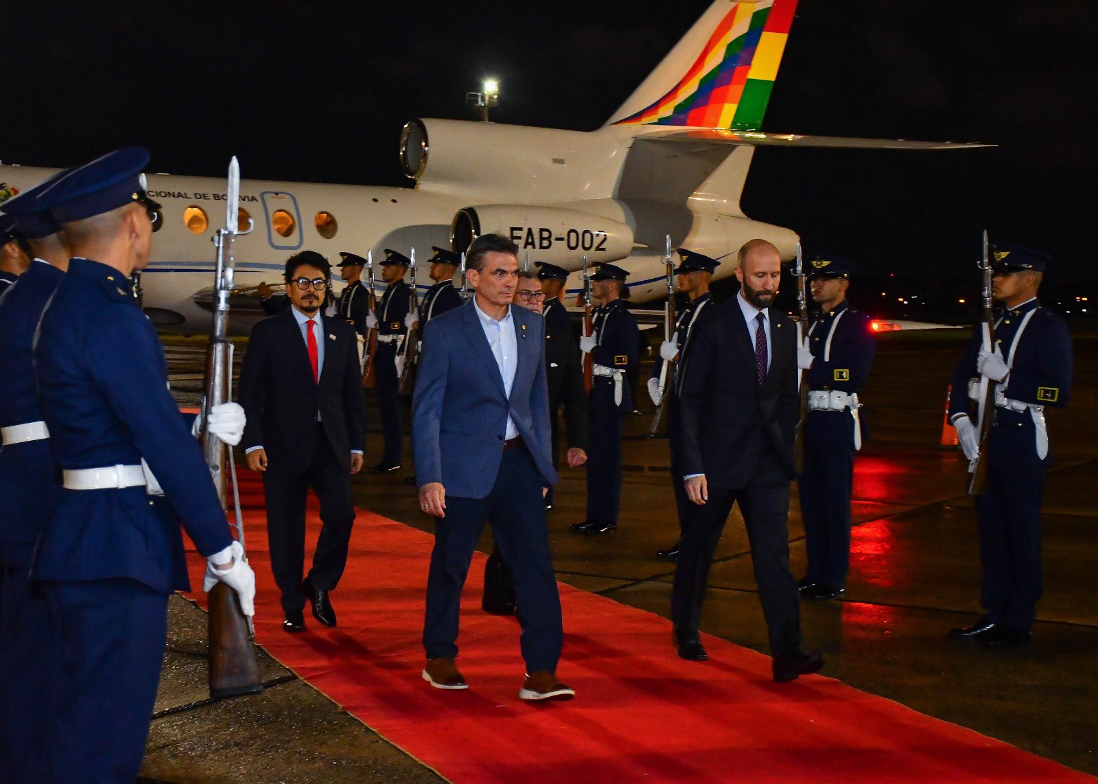 El presidente Rodrigo Paz se encuentra en Paraguay. Foto: Cancillería de Bolivia,