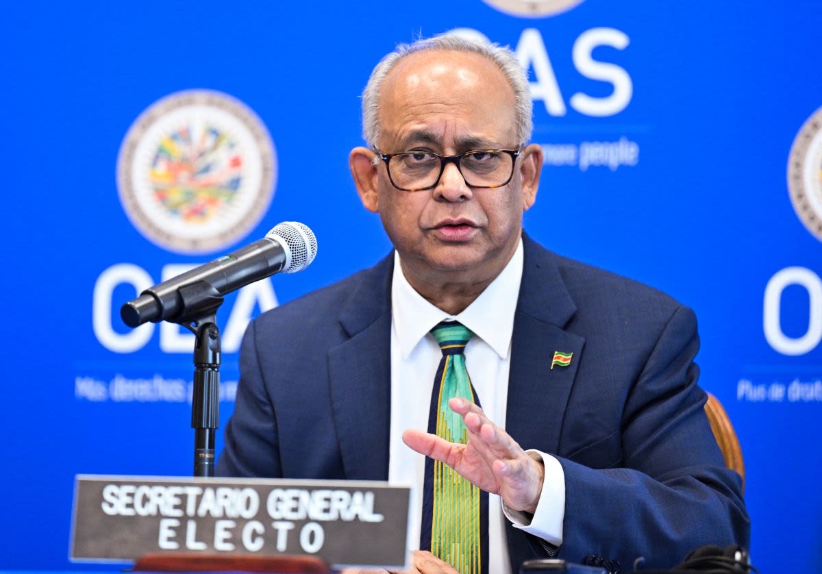 El Secretario General de la OEA, Albert Ramdin, expresó su rechazo a los bloqueos viales que afectan a Bolivia.