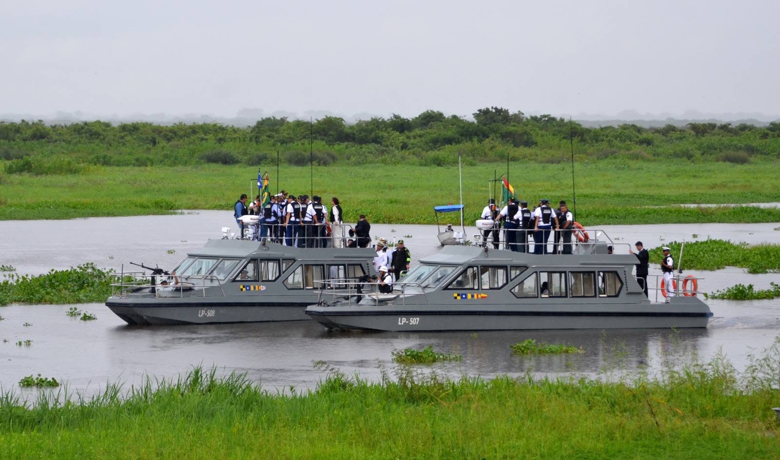 Una embarcación en la hidrovía Paraguay-Paraná. Foto: Ministerio de Defensa
