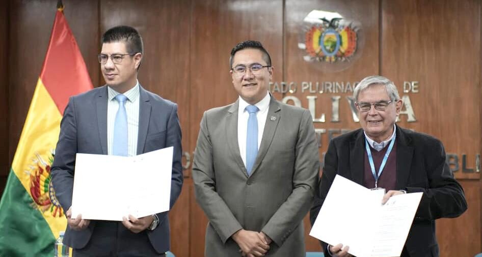 Este convenio representa un paso importante para fortalecer la organización de la Feria Internacional del Libro de La Paz, uno de los eventos culturales más relevantes del país.
