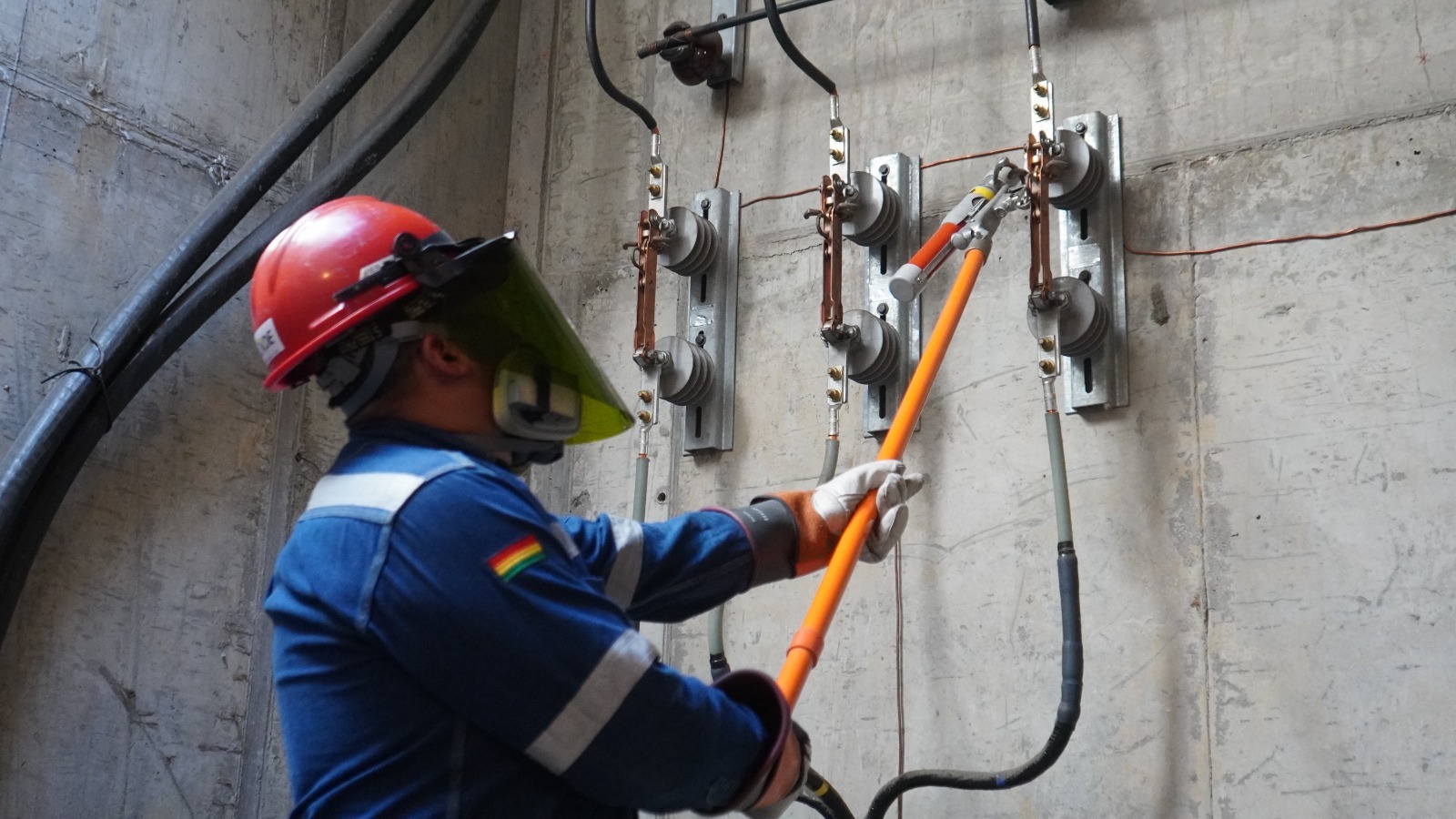Gran parte del centro de la ciudad de La Paz cuenta con redes eléctricas subterráneas. Foto: Delapaz.