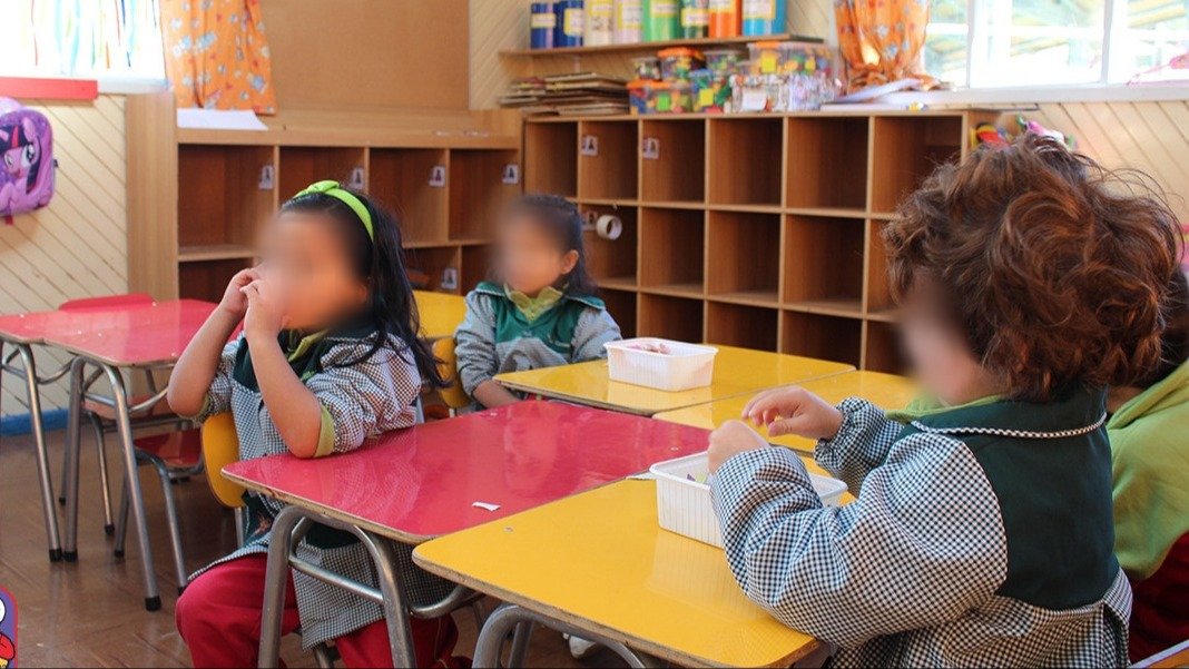Los niños que cumplan 4 años hasta diciembre de este año, podrán ingresar a pre-kinder en 2027.