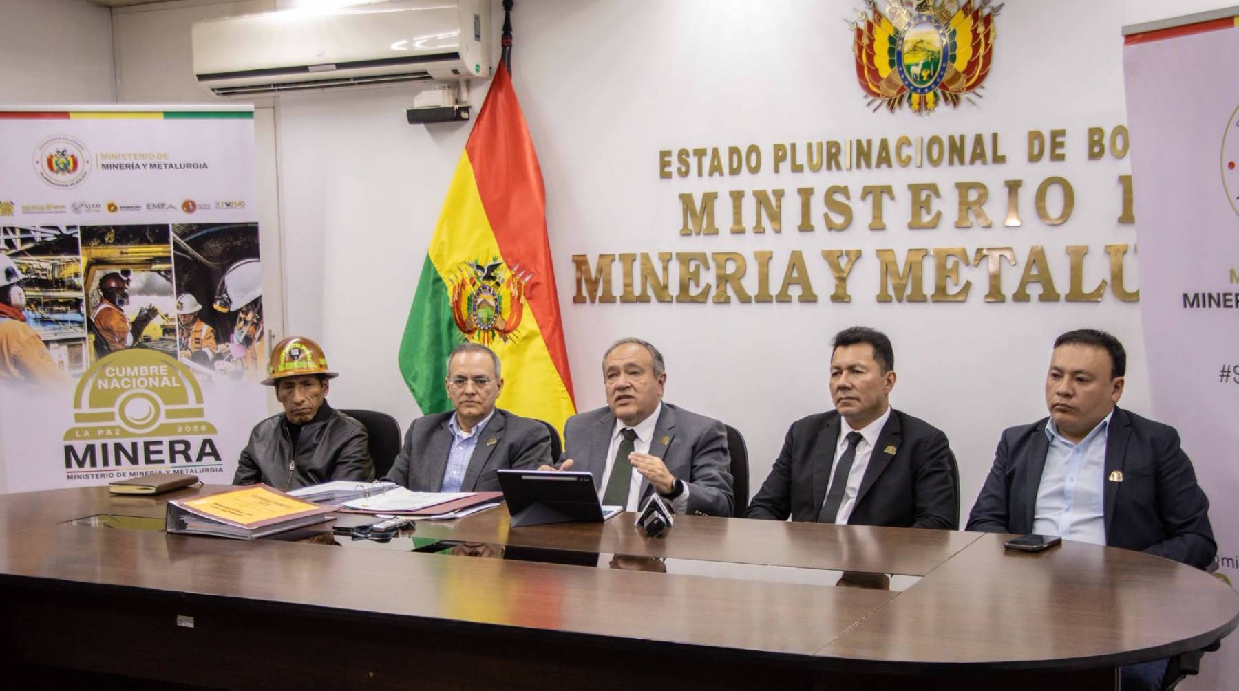 Autoridades del Ministerio de Minería. Foto: MMyM