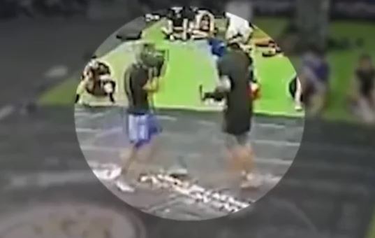 El hecho se registró el 31 de enero, cuando el menor resultó con lesiones durante una práctica de sparring en un gimnasio de Santa Cruz.
