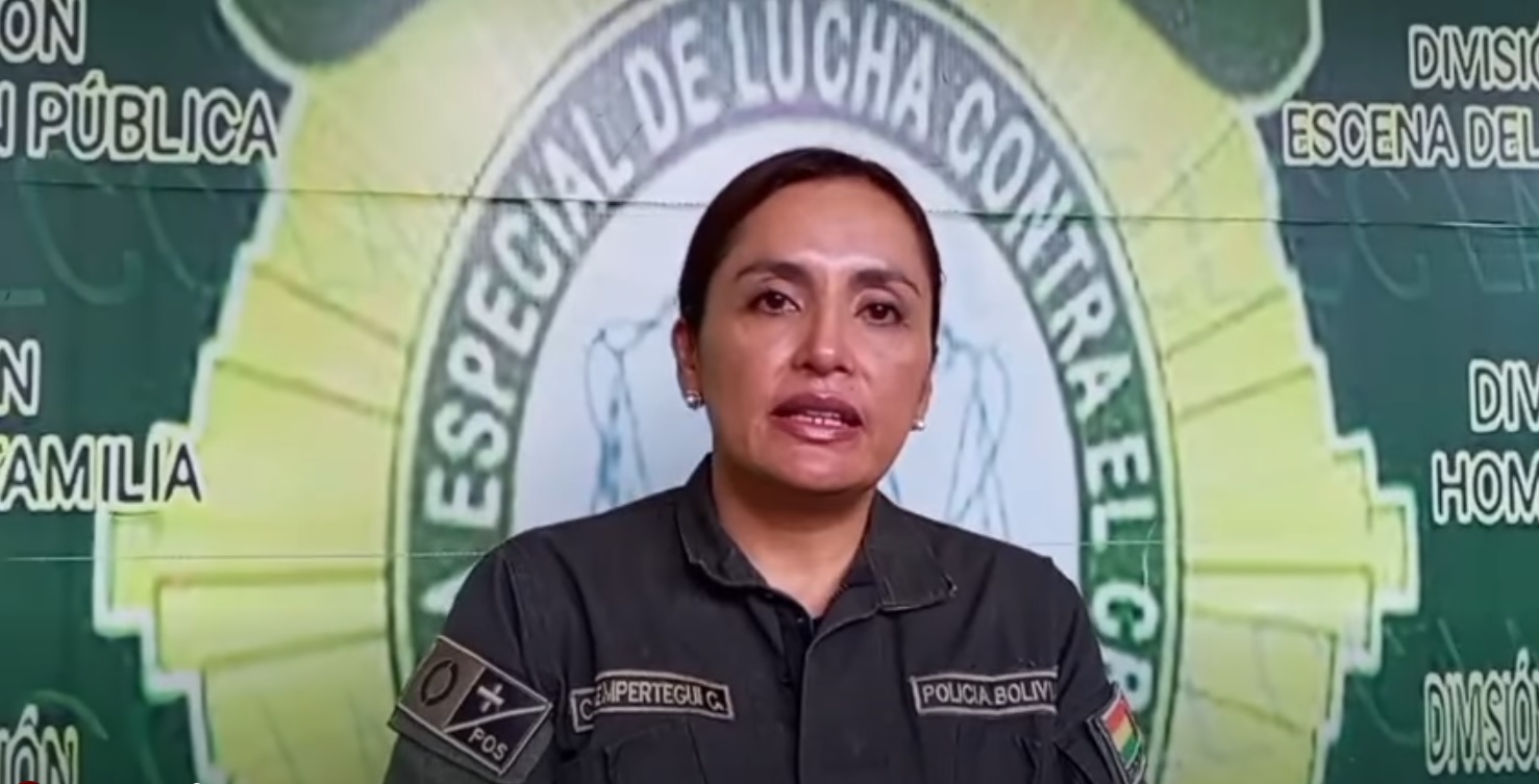 La jefa de la Delcc, Cheryl Sempertegui, brindó el reporte policial. Foto: Archivo.